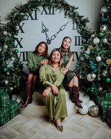 Andrea Uvalle  & Familia // Navidad 2025