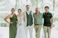 4 Fotos con Familiares y Amigos