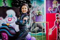 Ivanna Meraz // Piñata #7 // 2025