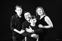 Johan Klassen & Family // Sesión 2025